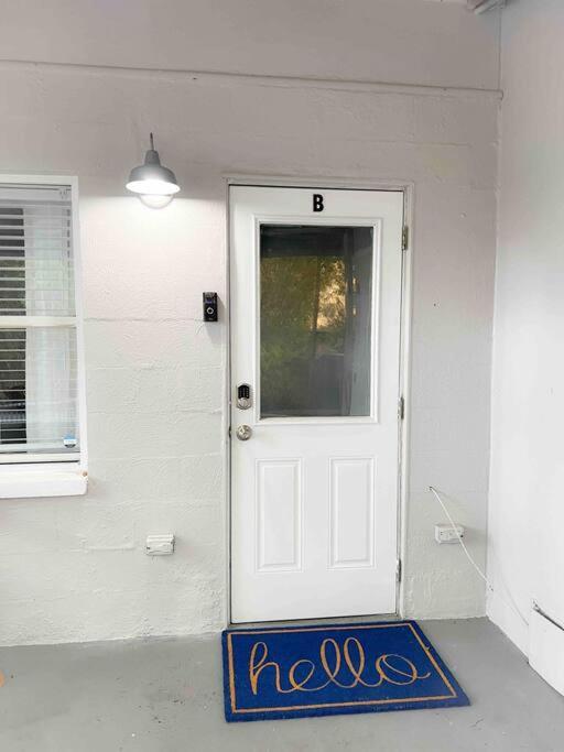 Sparkling Guest Home 2 Bedroom-15 Minutes To Clearwater Beach エクステリア 写真